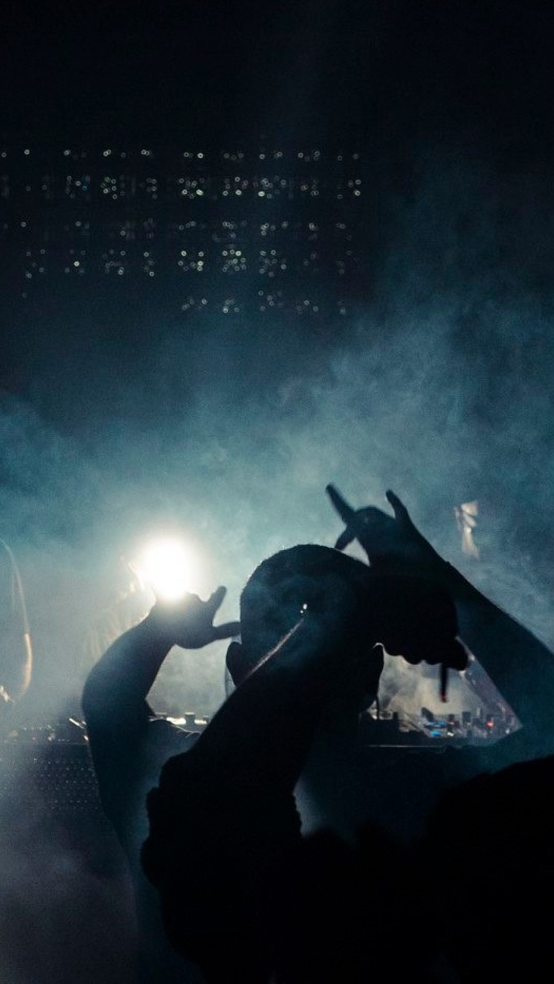 Noise Club Episode 8 on Woov Live